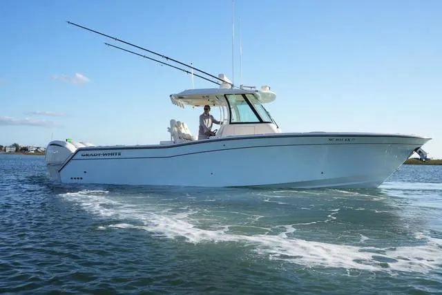 Slide: The Image of Grady-White Canyon 336 2022 - 18