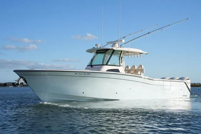 Slide: The Image of Grady-White Canyon 336 2022 - 28