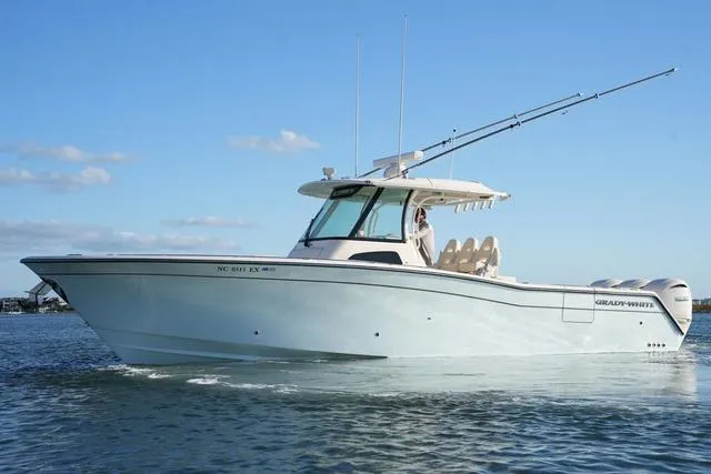 Slide: The Image of Grady-White Canyon 336 2022 - 29