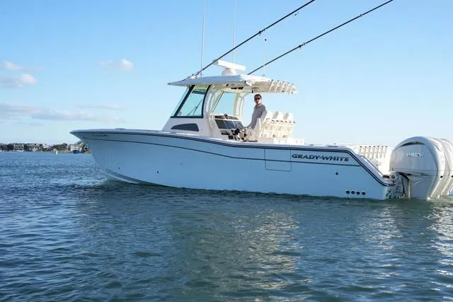 Slide: The Image of Grady-White Canyon 336 2022 - 4