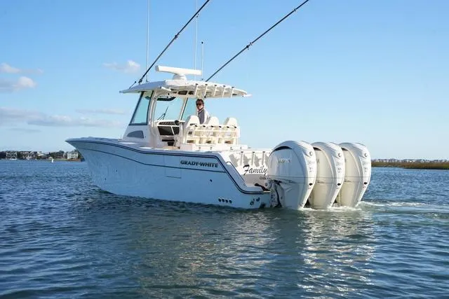 Slide: The Image of Grady-White Canyon 336 2022 - 5