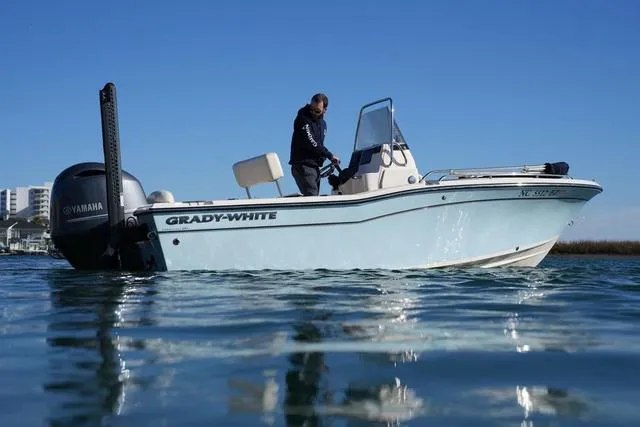 Slide: The Image of Grady-White Fisherman 180 2023 - 12