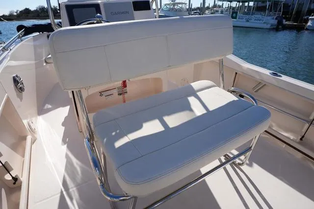 Slide: The Image of Grady-White Fisherman 180 2023 - 16