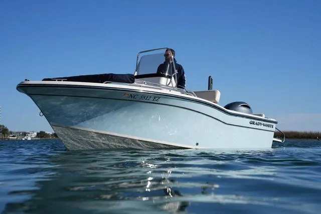 Slide: The Image of Grady-White Fisherman 180 2023 - 3