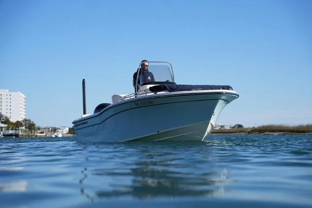 Slide: The Image of Grady-White Fisherman 180 2023 - 5