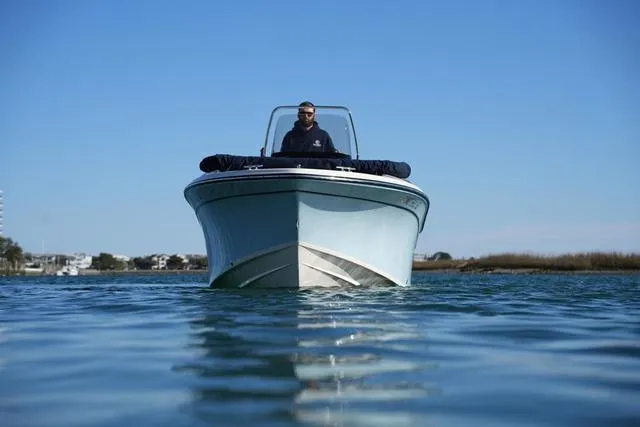 Slide: The Image of Grady-White Fisherman 180 2023 - 6