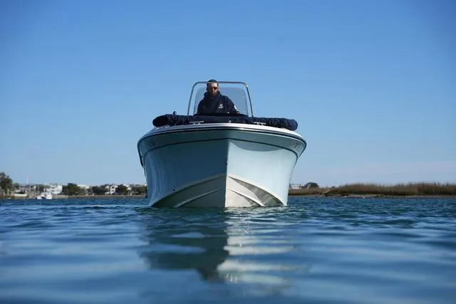 Slide: The Image of Grady-White Fisherman 180 2023 - 8