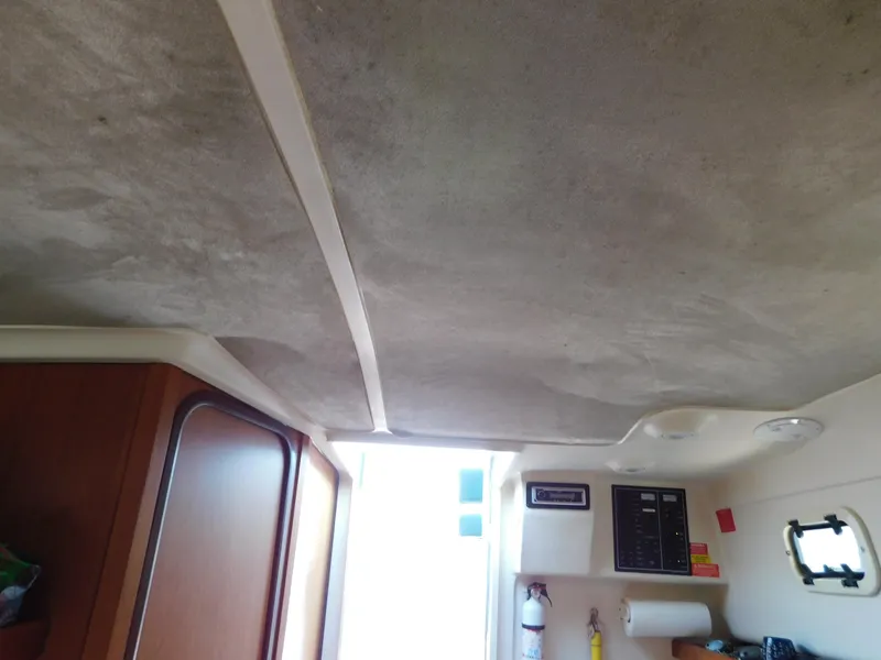 Slide: The Image of Mainship Pilot 30 1999 - 55