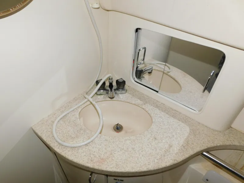 Slide: The Image of Mainship Pilot 30 1999 - 60