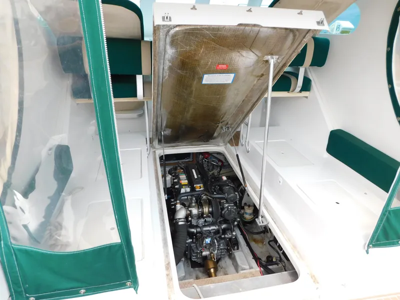 Slide: The Image of Mainship Pilot 30 1999 - 66