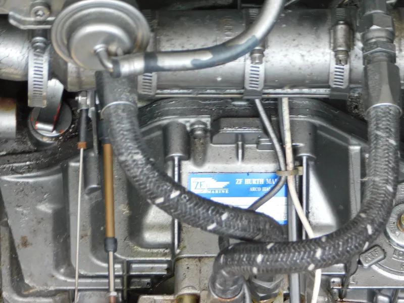 Slide: The Image of Mainship Pilot 30 1999 - 77