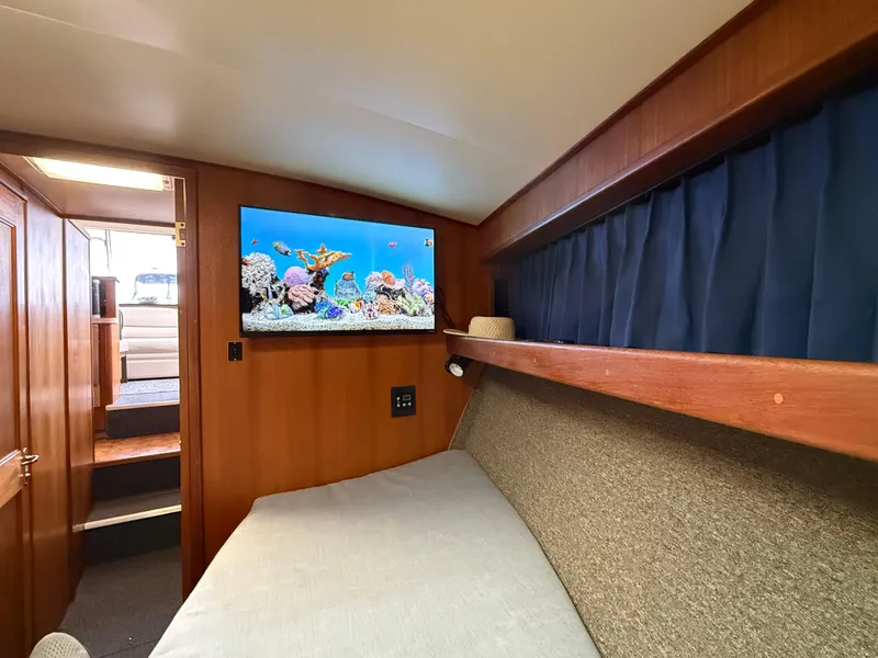 Slide: The Image of Viking 35 Convertible 1989 - 17