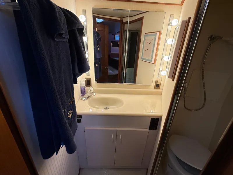 Slide: The Image of Viking 35 Convertible 1989 - 21