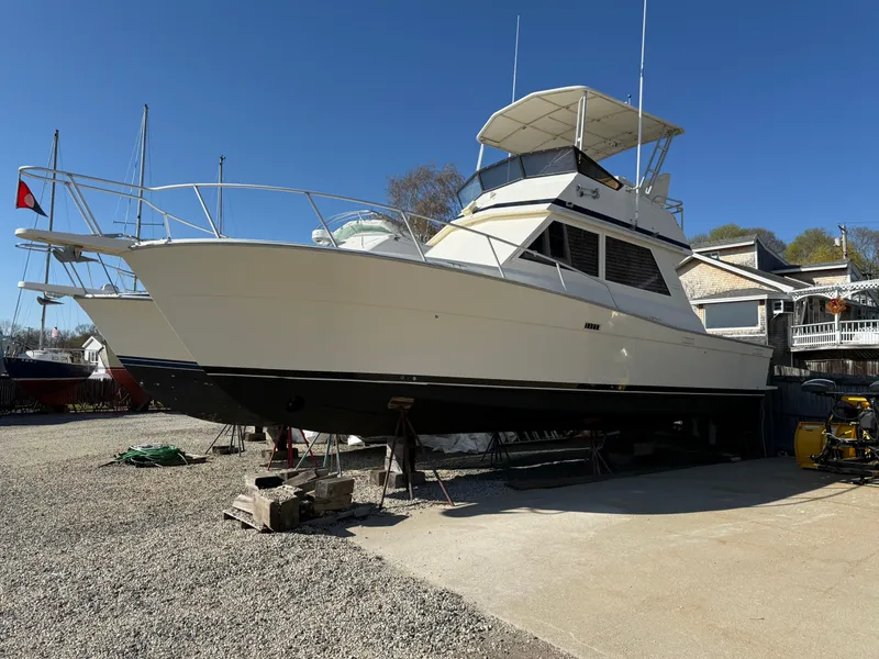 Slide: The Image of Viking 35 Convertible 1989 - 34