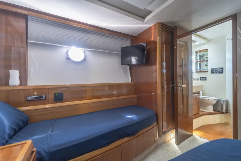 Slide: The Image of Azimut 75 2008 - 106