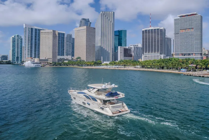 Slide: The Image of Azimut 75 2008 - 50