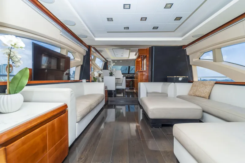 Slide: The Image of Azimut 75 2008 - 86