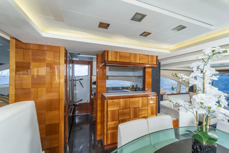 Slide: The Image of Azimut 75 2008 - 92