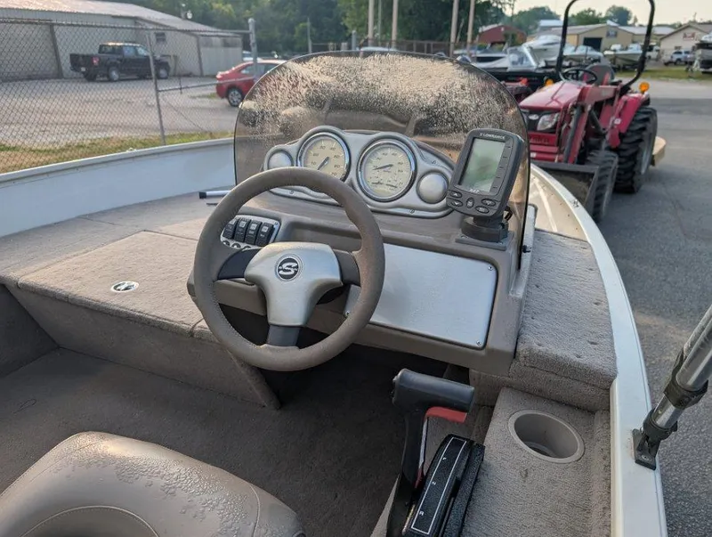 Slide: The Image of Sylvan 1600 Explorer SC 2005 - 4