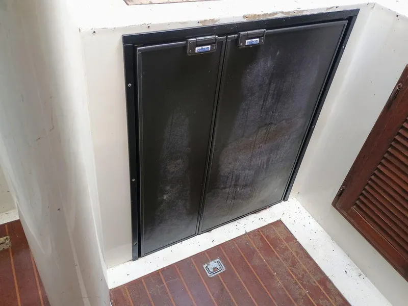 Slide: The Image of Columbia 45 1973 - 11