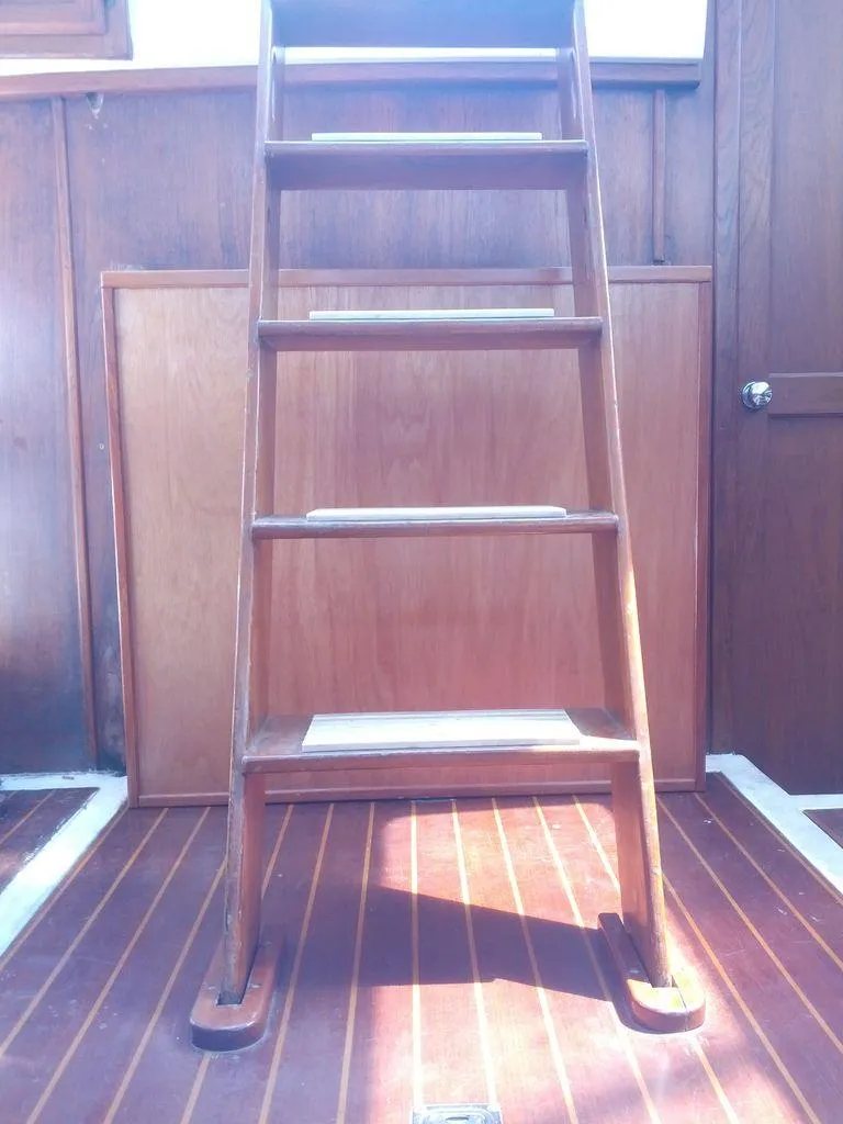 Slide: The Image of Columbia 45 1973 - 26