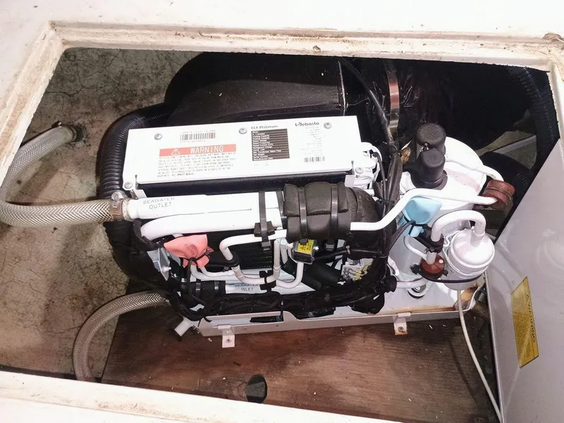 Slide: The Image of Columbia 45 1973 - 35