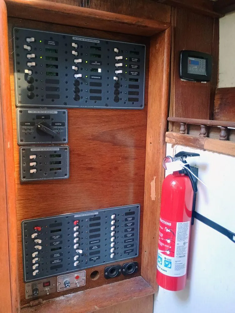 Slide: The Image of Columbia 45 1973 - 39