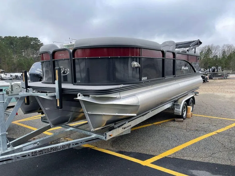 Slide: The Image of Manitou 23 Oasis RF SHP 2021 - 8