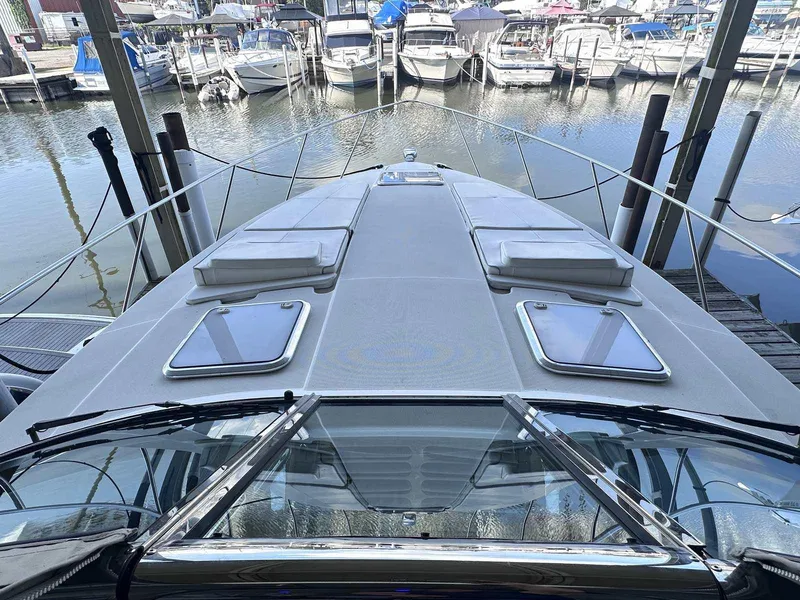 Slide: The Image of Formula 37 Performance Cruiser 2019 - 15