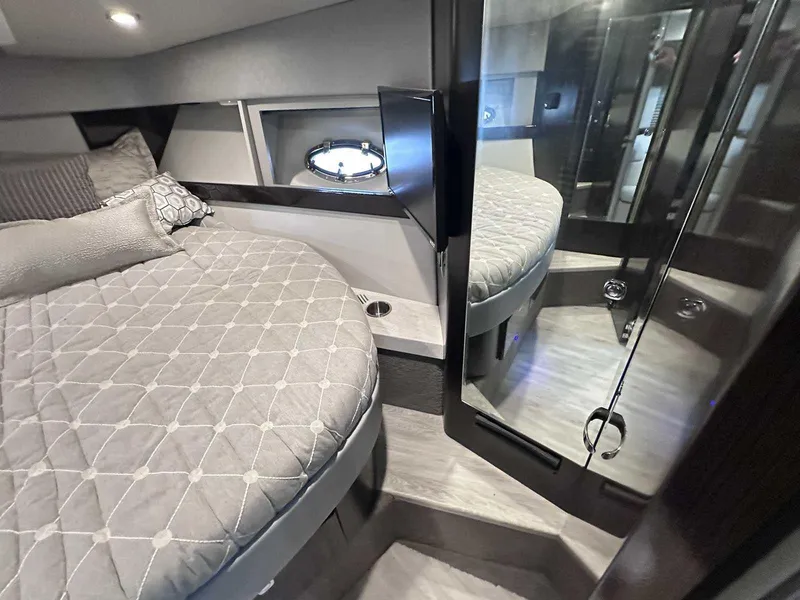 Slide: The Image of Formula 37 Performance Cruiser 2019 - 30