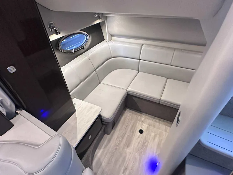 Slide: The Image of Formula 37 Performance Cruiser 2019 - 43