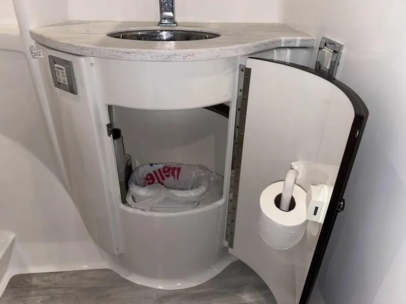 Slide: The Image of Formula 37 Performance Cruiser 2019 - 52