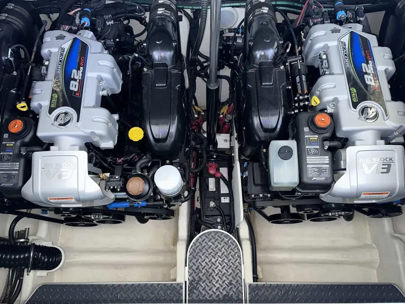 Slide: The Image of Formula 37 Performance Cruiser 2019 - 54