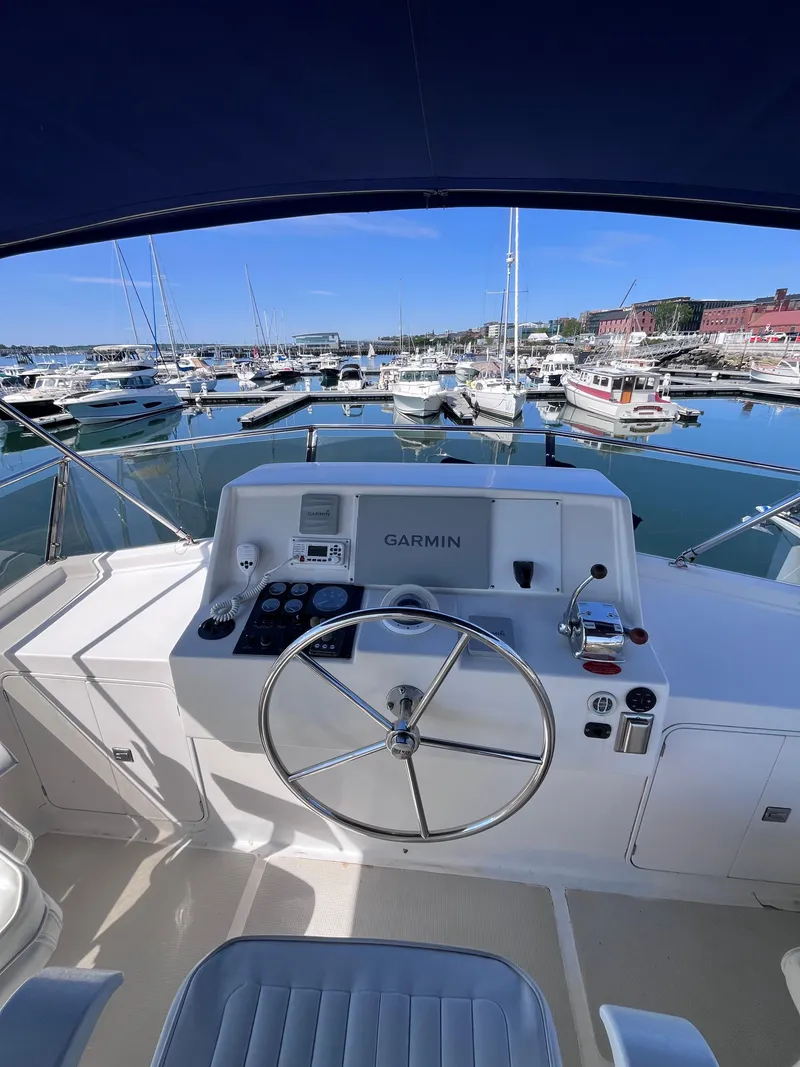 Slide: The Image of Symbol 42' Sun Deck Trawler 2000 - 16