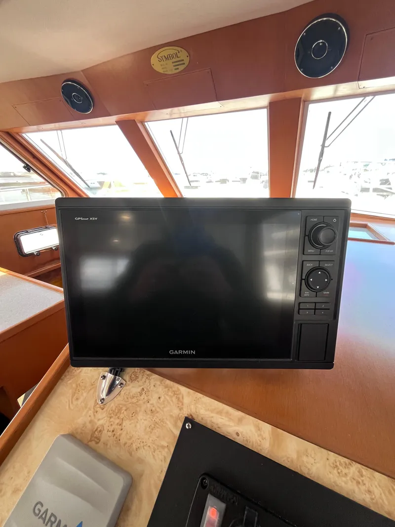 Slide: The Image of Symbol 42' Sun Deck Trawler 2000 - 47