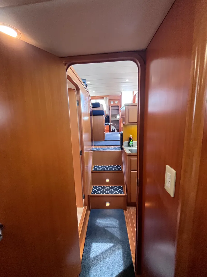 Slide: The Image of Symbol 42' Sun Deck Trawler 2000 - 64