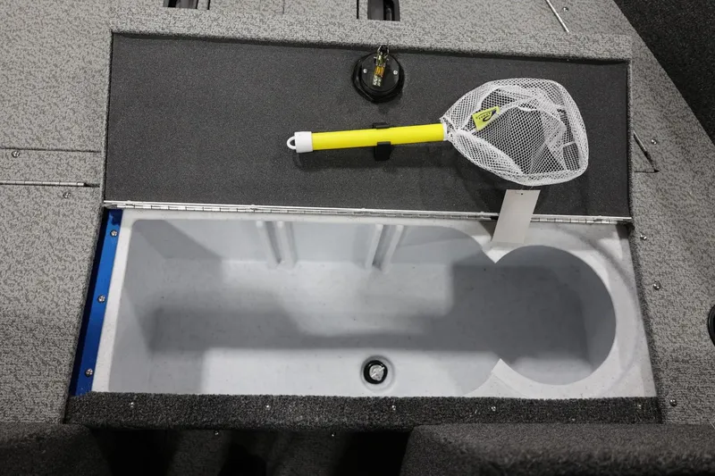 Slide: The Image of Lund 1650 Rebel XL Sport 2025 - 11