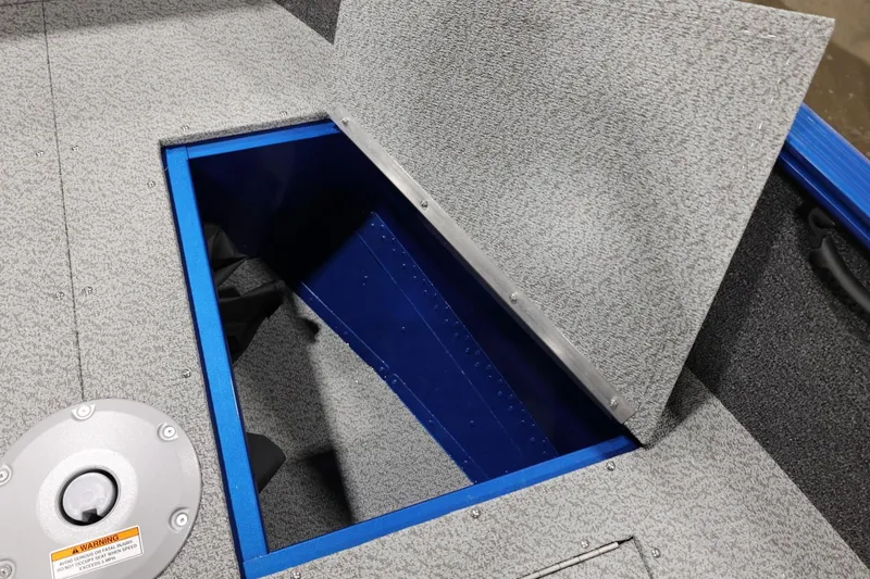 Slide: The Image of Lund 1650 Rebel XL Sport 2025 - 13