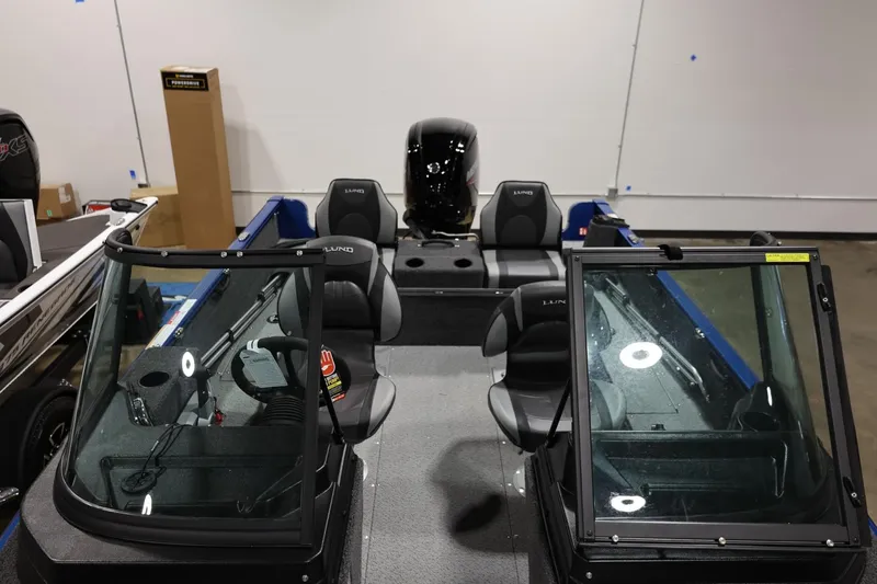 Slide: The Image of Lund 1650 Rebel XL Sport 2025 - 14