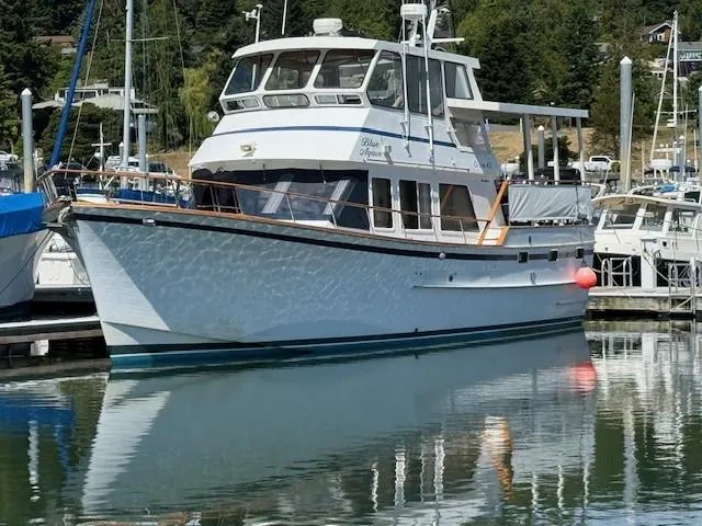 Slide: The Image of 1983 Ocean Alexander 43 Flush Aft Deck y - 2