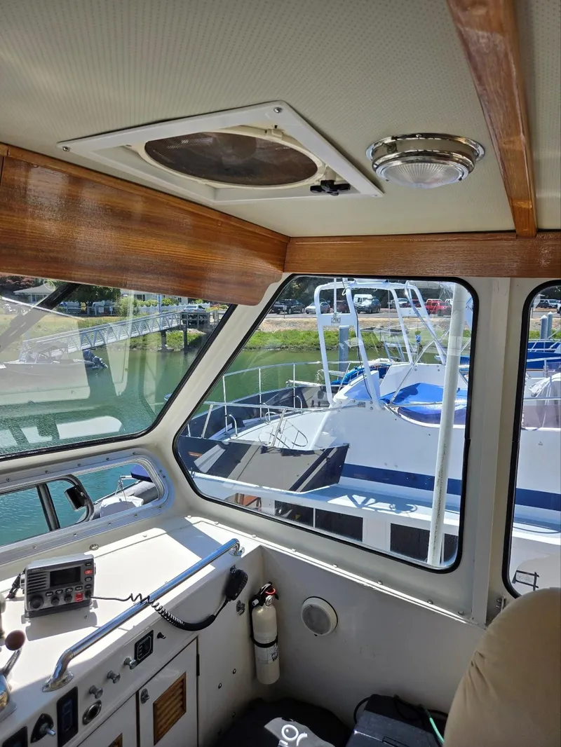 Slide: The Image of Interior view of 1983 Ocean Alexander 43 Flush Aft Deck - enclosure - 21