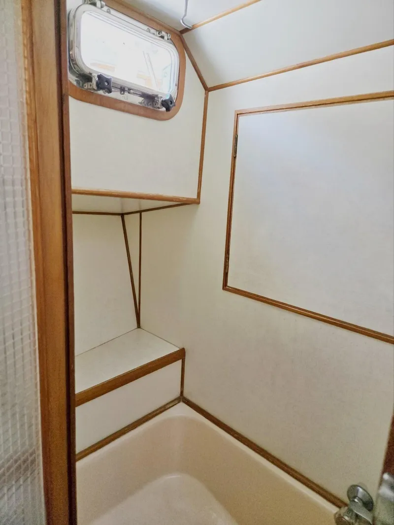 Slide: The Image of Shower stall for guest head - 66