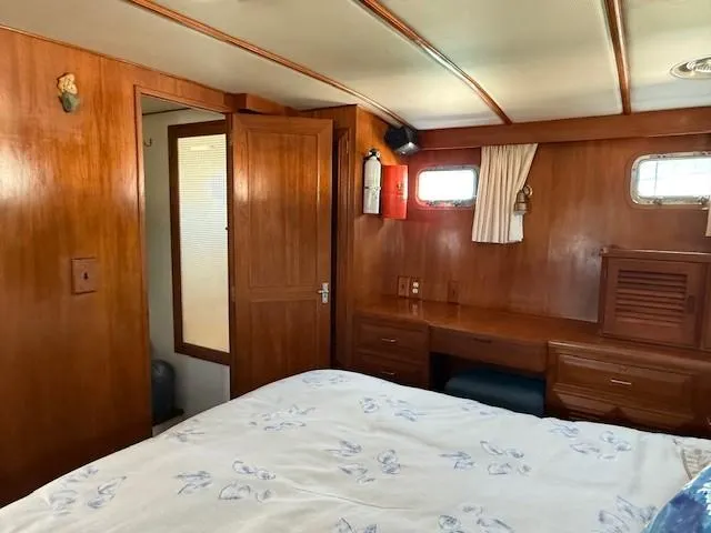 Slide: The Image of Looking aft - 69