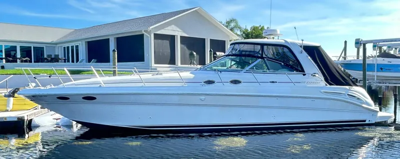 Slide: The Image of Sea Ray 410 Express Cruiser 2003 - 2