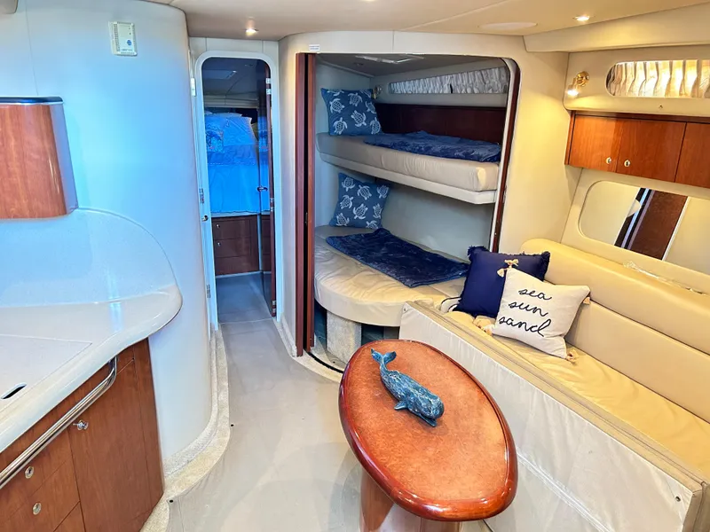 Slide: The Image of Sea Ray 410 Express Cruiser 2003 - 24