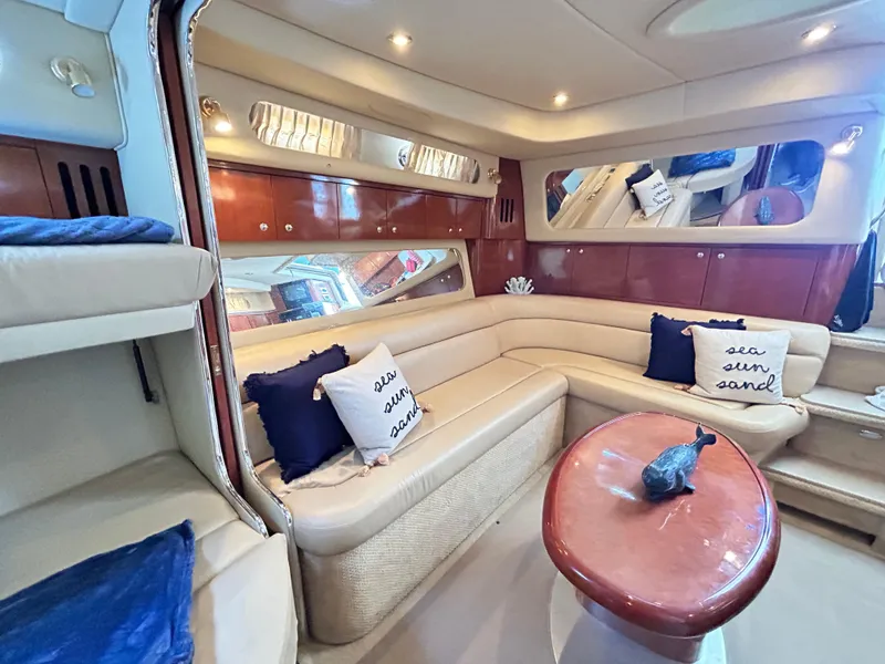 Slide: The Image of Sea Ray 410 Express Cruiser 2003 - 25