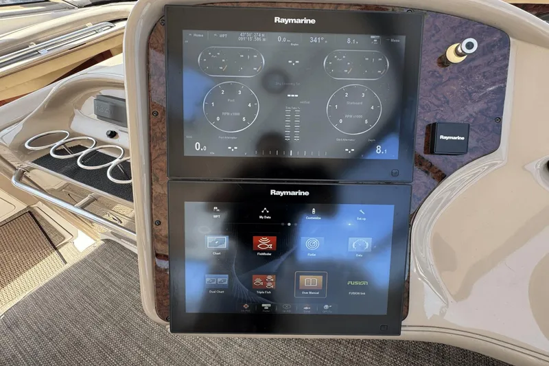 Slide: The Image of Sea Ray 550 Sundancer 2003 - 24