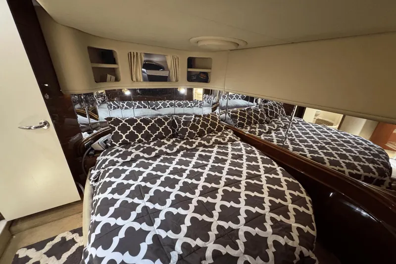 Slide: The Image of Sea Ray 550 Sundancer 2003 - 37