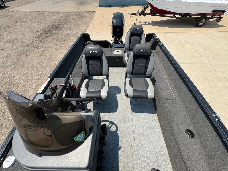 Slide: The Image of Lund 1650 Rebel XL SS 2014 - 15