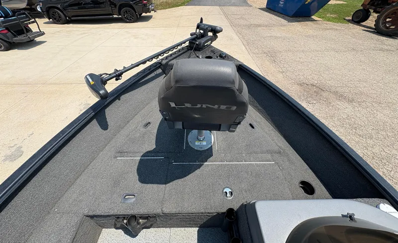 Slide: The Image of Lund 1650 Rebel XL SS 2014 - 9